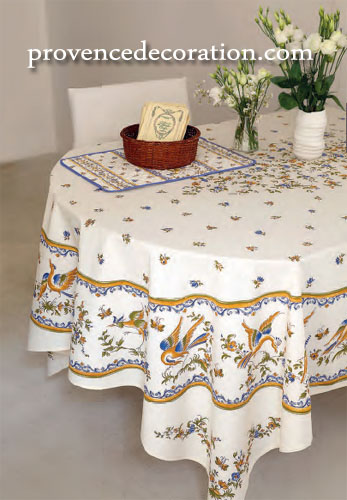 Tablecloth coated or cotton (Moustiers. white x blue)